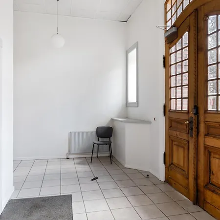 Charming 2 Bedroom - Near Frederiksberg